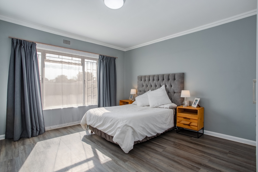 4 Bedroom Property for Sale in Paarl North Western Cape